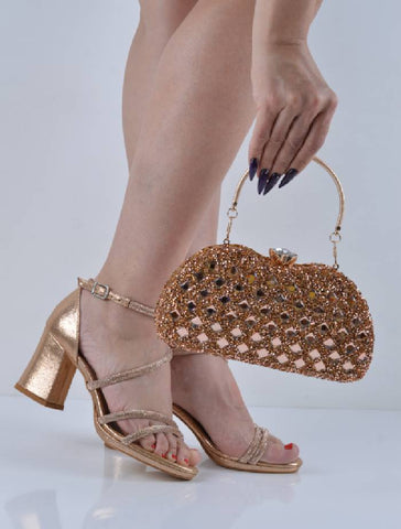 Altın Sıvama Bantları Taşlı  Kısa Topuk Ayakkabı Çanta Takım