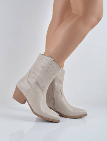 Ten Cilt Kısa Kovboy Bot