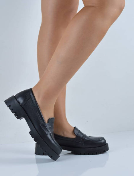 Siyah Hakiki Deri Hazır Taban Loafer